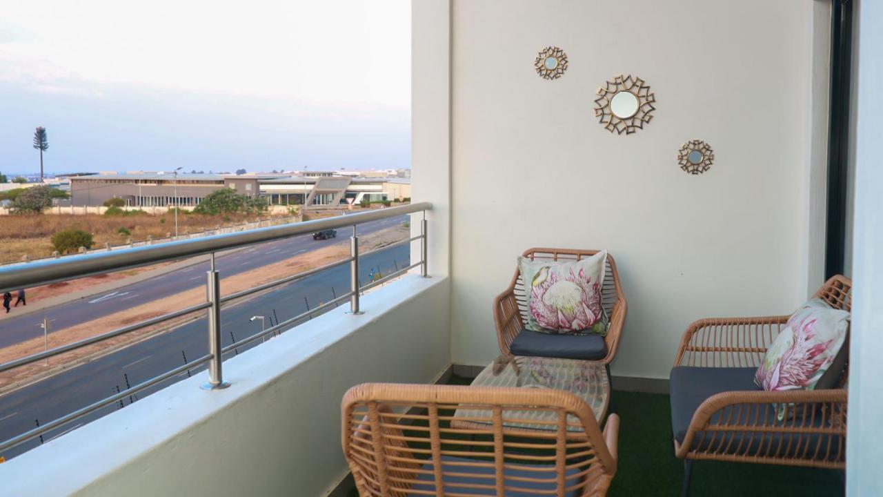 Fumo House Lifestyle Apartments Midrand Luaran gambar