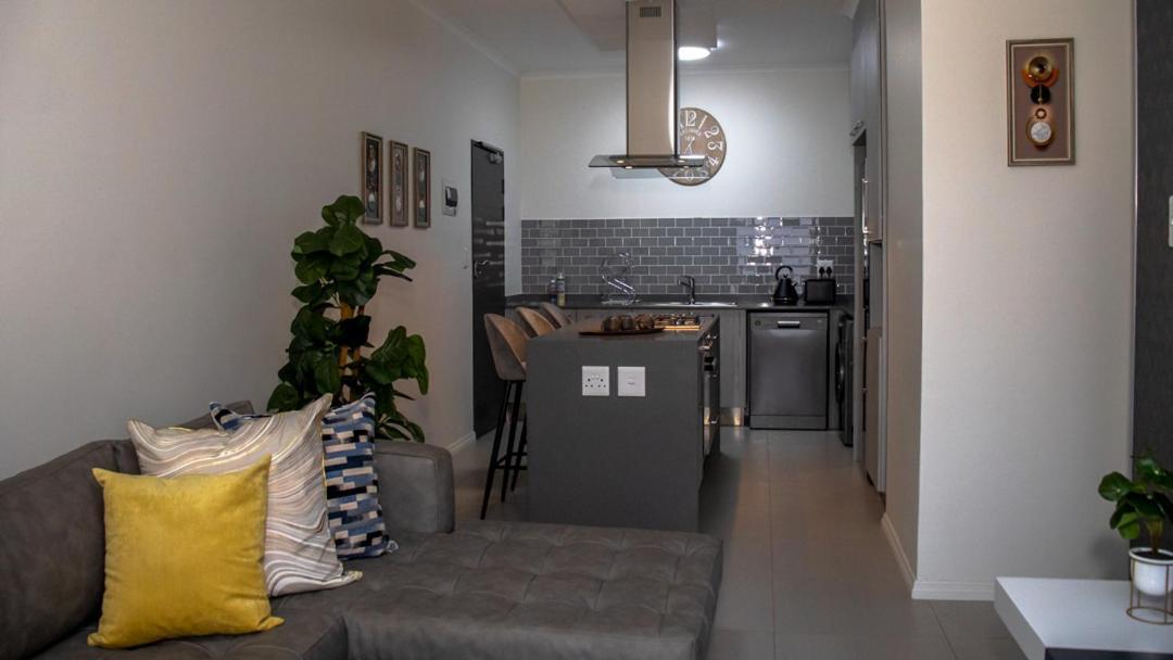 Fumo House Lifestyle Apartments Midrand Luaran gambar