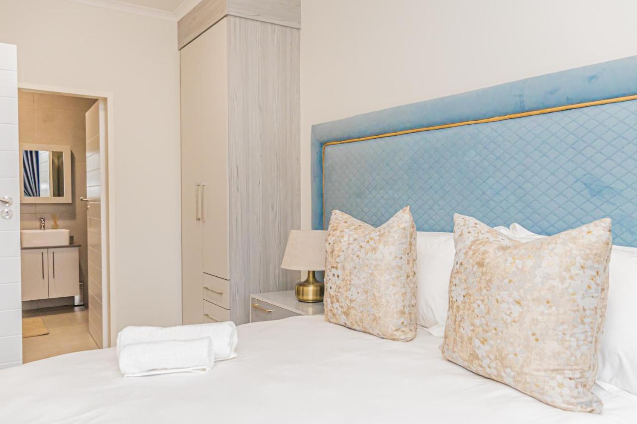 Fumo House Lifestyle Apartments Midrand Luaran gambar