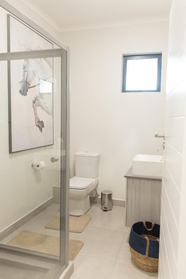 Fumo House Lifestyle Apartments Midrand Luaran gambar